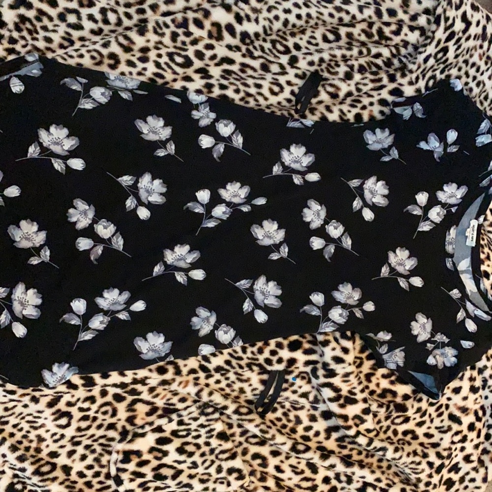 Floral dress used a couple times good condition